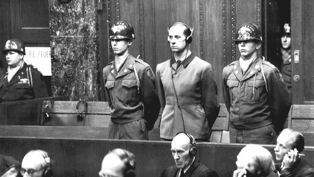 Karl Brandt na I procesie norymberskim w 1947, został uznany za winnego zbrodni ludobójstwa i skazany na karę śmierci